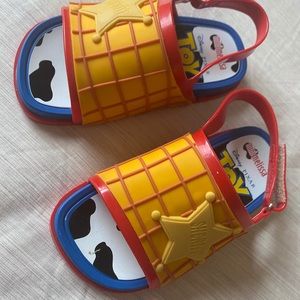 Mini Melissa toy story size 9 and size 7
